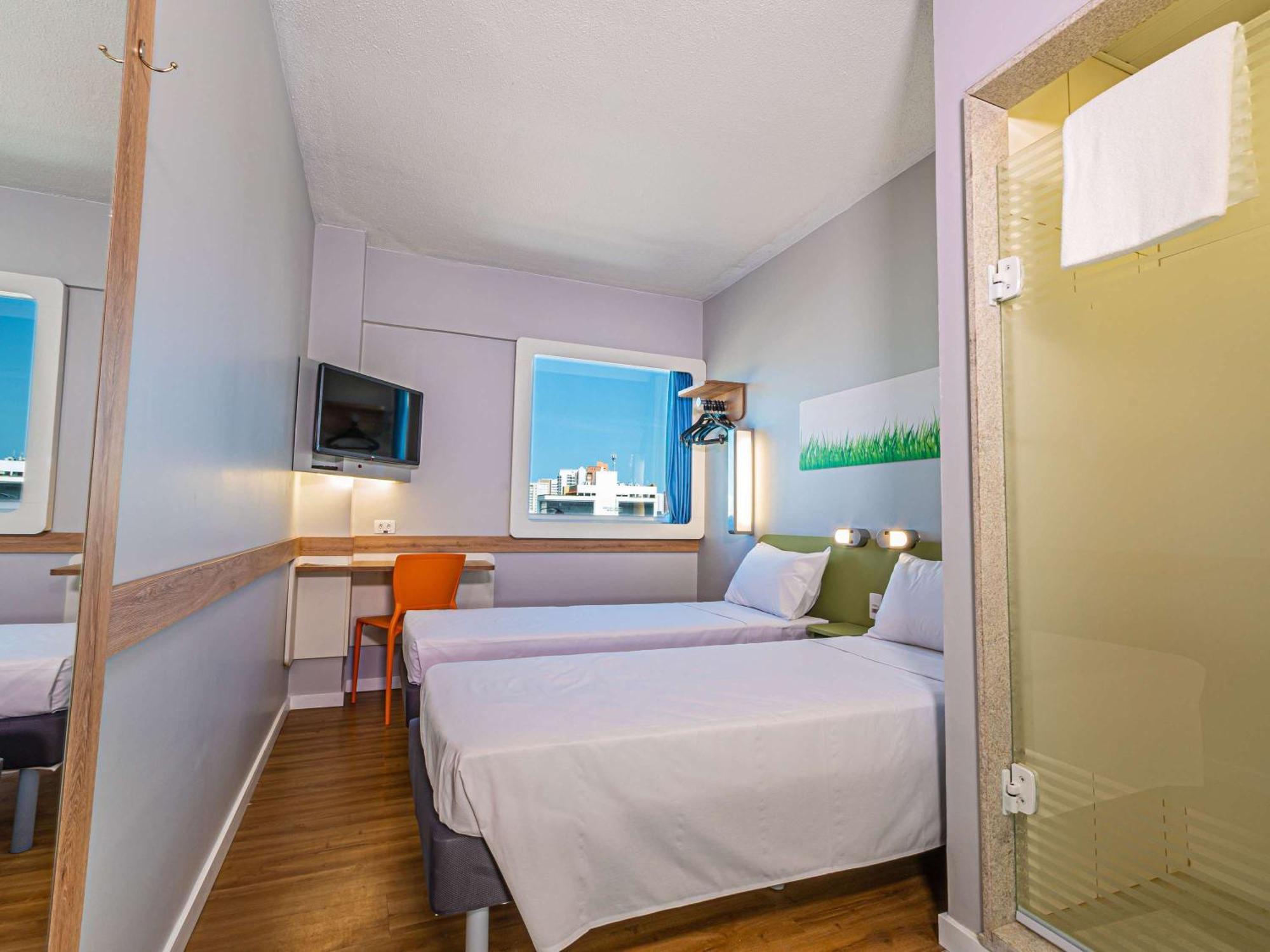Ibis Budget Fortaleza Praia De Iracema Exterior photo